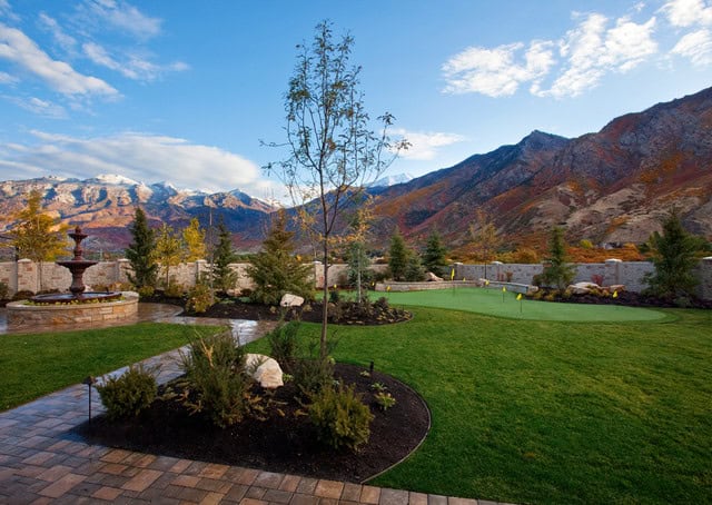 14 Captivating Backyard Design Ideas That Will Leave You Speechless 11