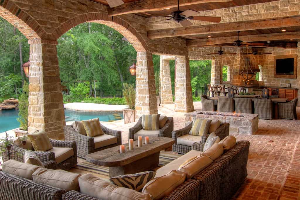 17 Marvelous Outdoor Living Space Design Ideas 15