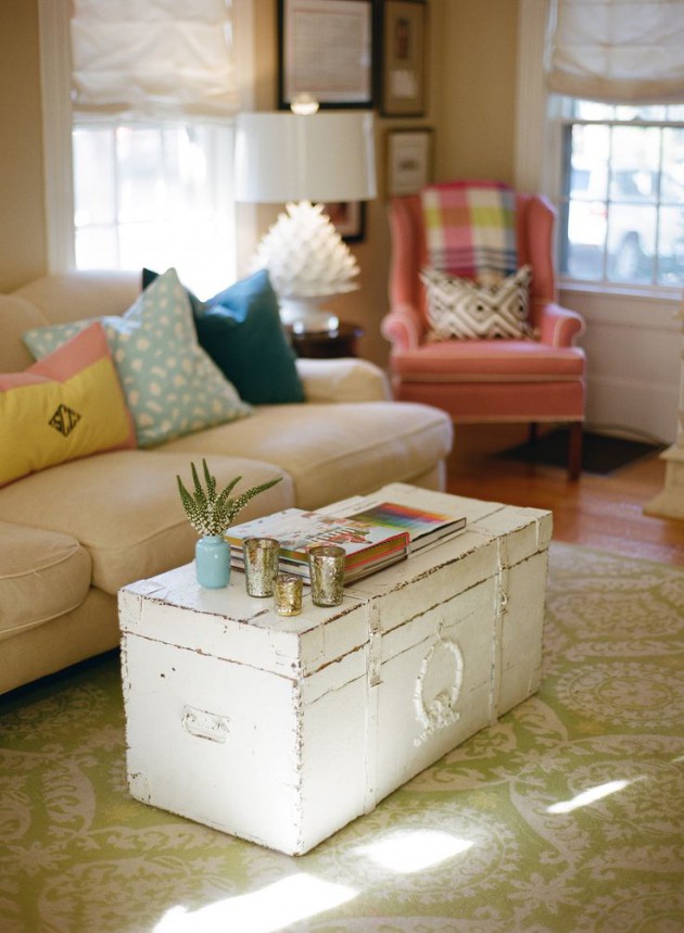 17 Old Trunks Turned Into Beautiful Vintage Table