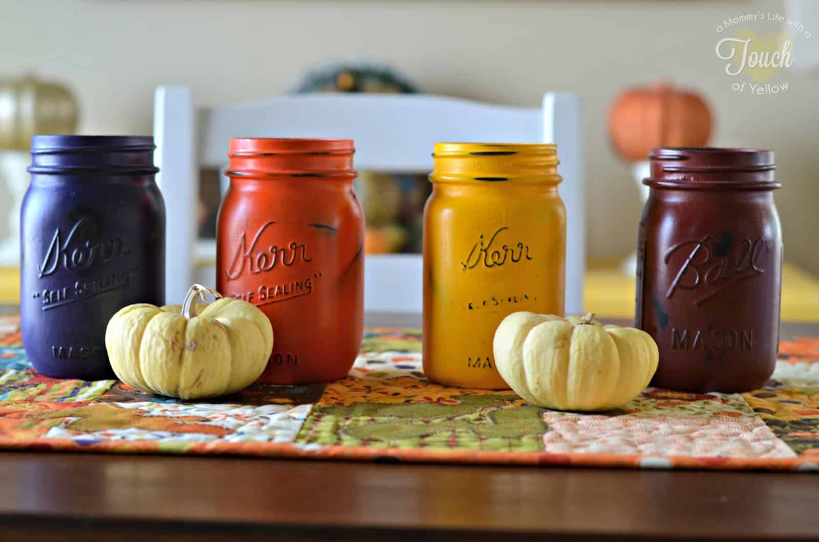 Top 18 The Cheapest DIY Fall Decorations With Mason Jars
