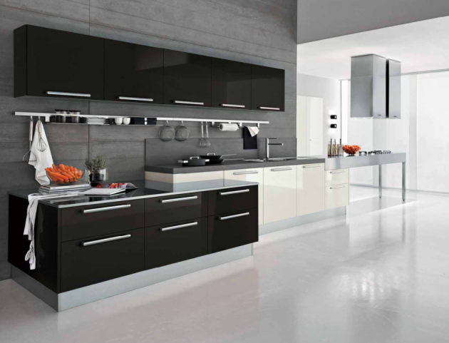 16 Timeless Black &amp; White Kitchen Designs For Every Modern Home