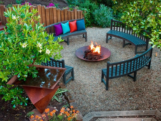 19 Magnificent Outdoor Fire Pit Designs