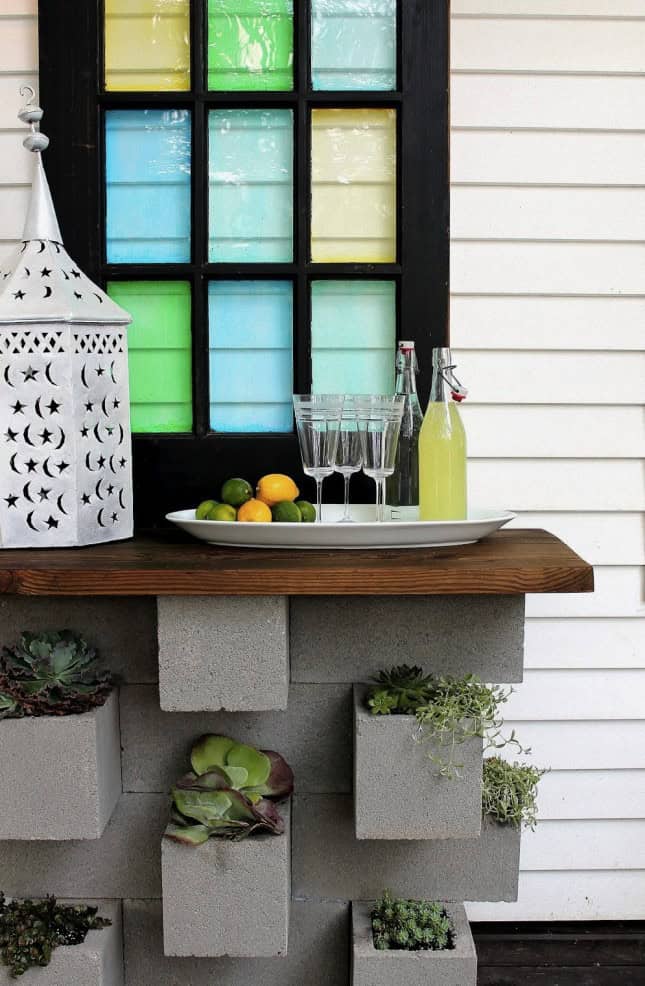 12 Fascinating Ideas How To Decorate Your Home With Concrete Blocks 6