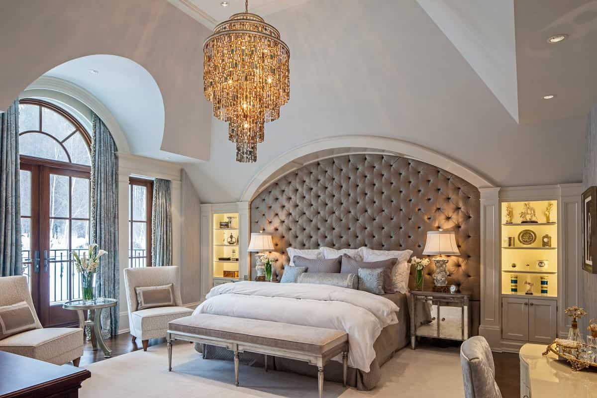 15 Gorgeous French Bedroom Design Ideas 7
