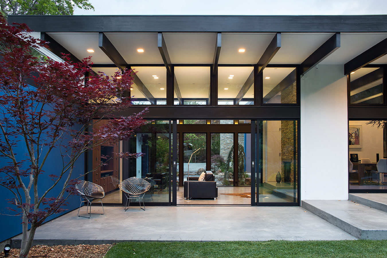 Modern Atrium House by Klopf Architecture