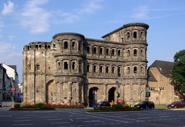Top 19 The Greatest Historical Buildings From All Over The World
