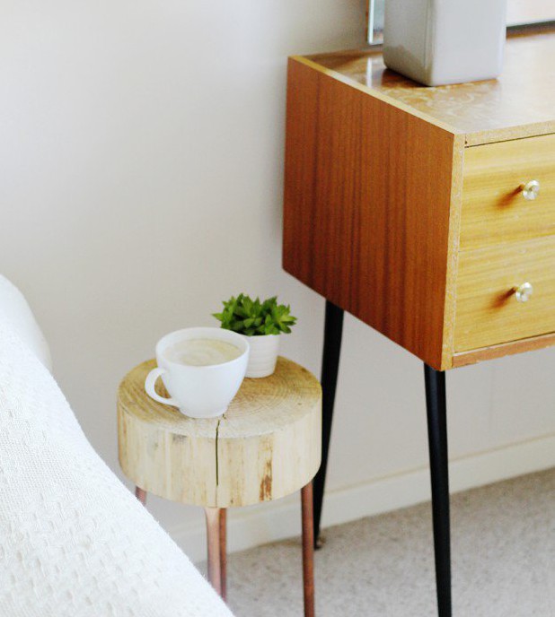 10 Fascinating DIY Side Table Designs To Spice Up The Whole Look