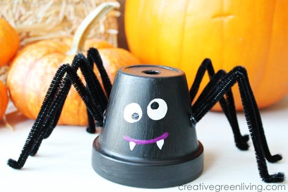 17 Easy-To-Make Interesting DIY Halloween Decorations