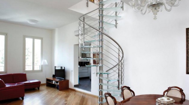 Dramatic Staircase As Decoration In Your Home