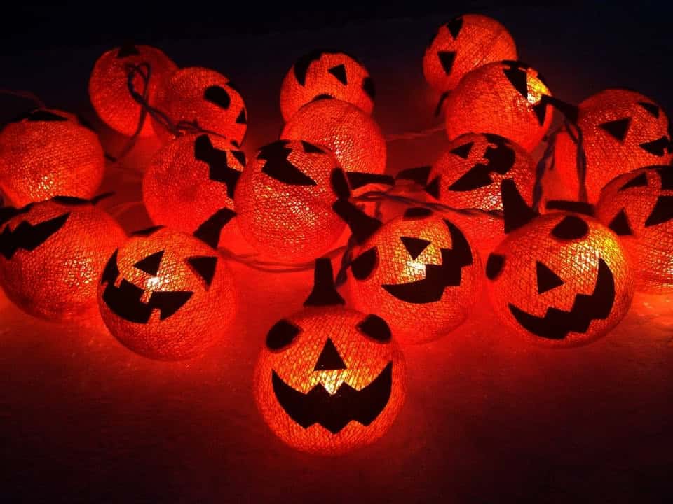 Pumpkin cotton ball string lights for halloween Buy it on: www.etsy.com