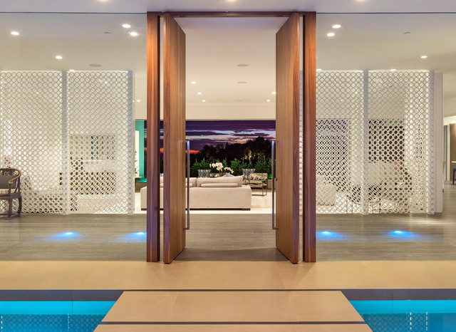 17 Welcoming Mid-Century Modern Entrance Designs That Will Invite You