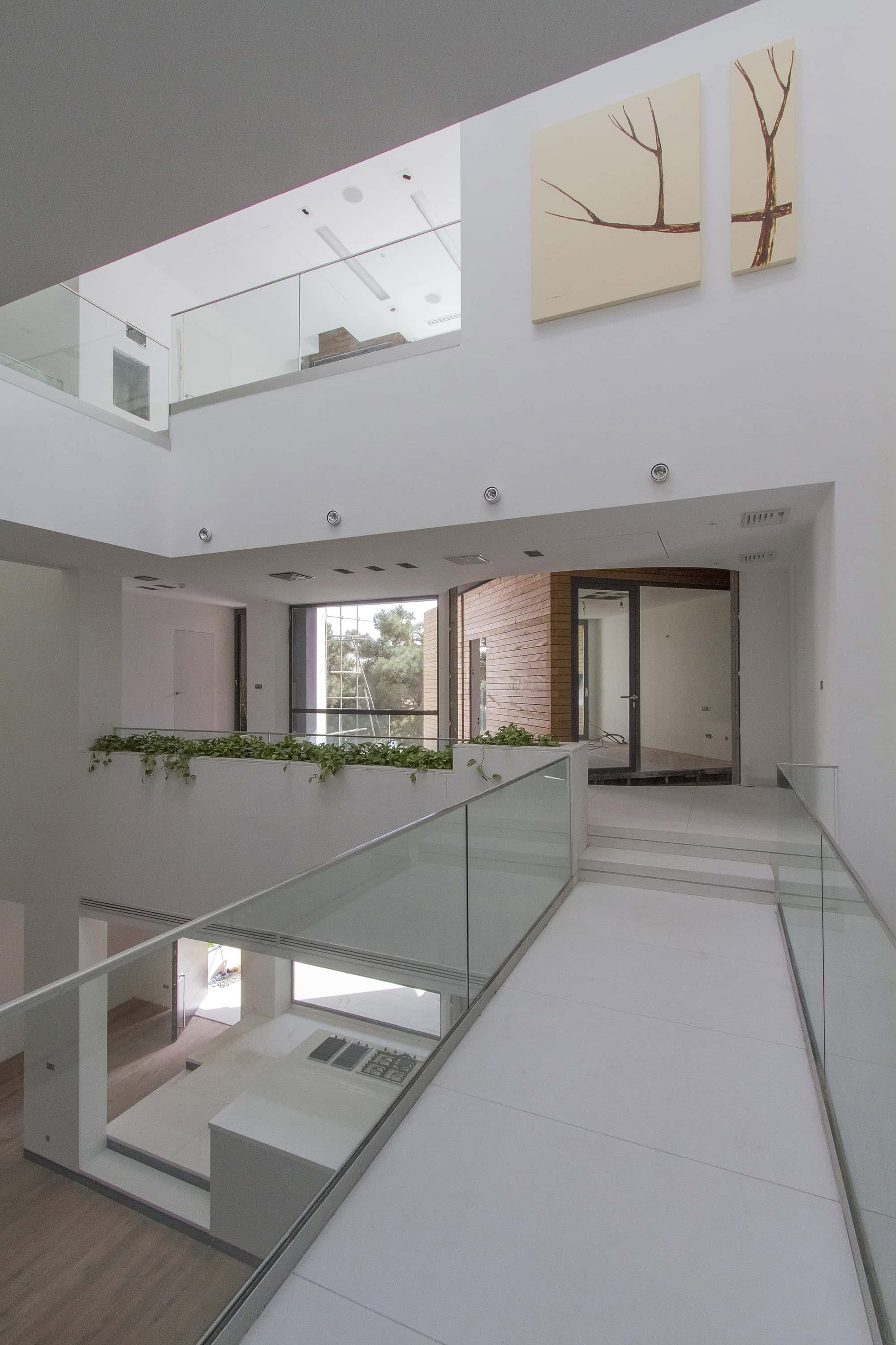 Sharifi'Ha House - The Rotating House Is The Future 9