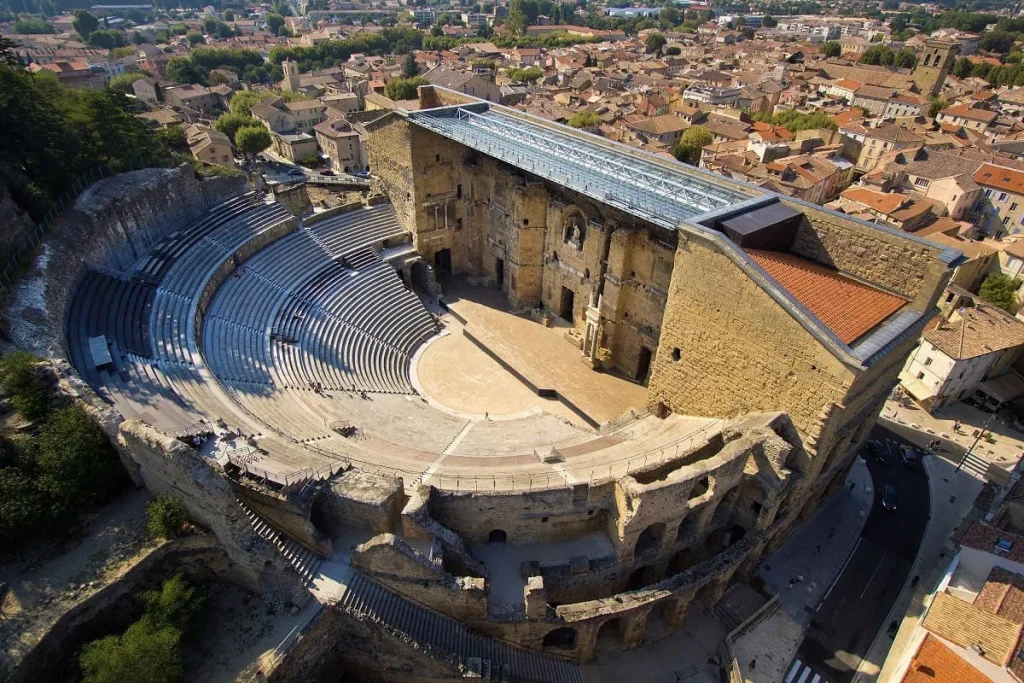 The Théâtre antique d’Orange in Provence, France, a UNESCO World Heritage Roman theatre with intact stage wall and tiered seating.