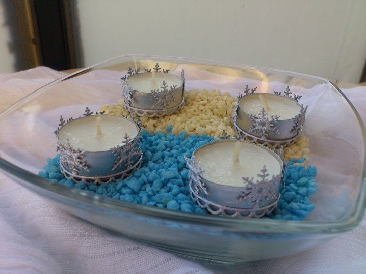 19 Delightful DIY Christmas Candle Holders 15