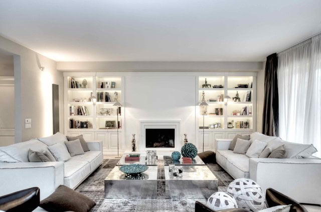 Traditional Living Room in White Source
