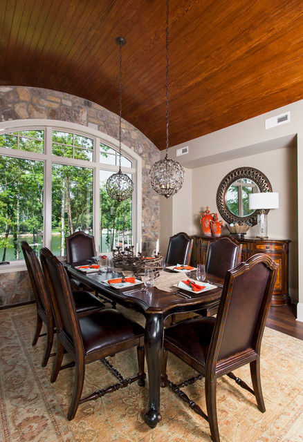 16 Luxury Traditional Dining Rooms That Will Turn Your Home Into A Palace
