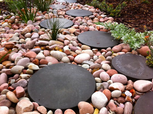 DIY Concrete Stepping Stones (Natural Looking) - Artsy Pretty Plants