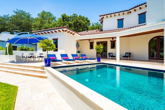 West Fountain Source