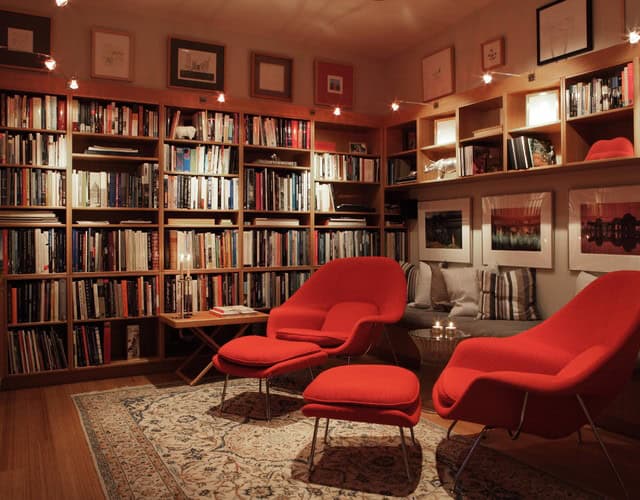 17 Cozy Reading Chairs For All Book Lovers 17