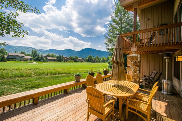 6 Ways to Boost Your Outdoor Seating Area