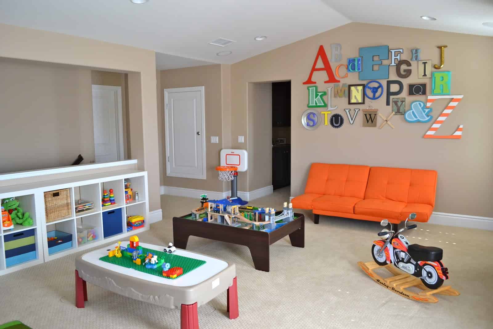 15 Cheerful Playroom Designs For Everyday Entertainment 3