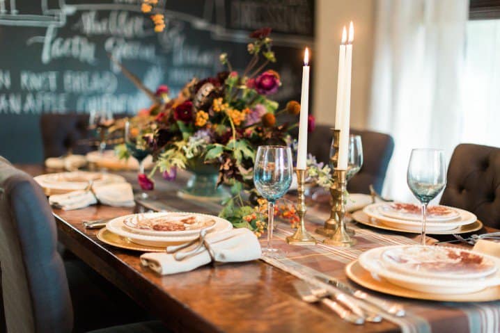 16 Ways How to Flawlessly Decorate a Thanksgiving Table 5