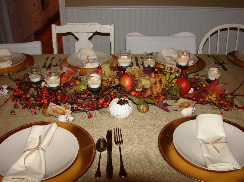 16 Ways How to Flawlessly Decorate a Thanksgiving Table