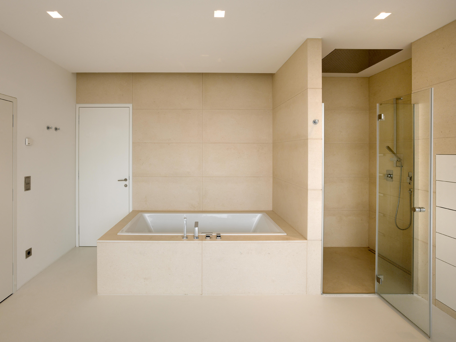 Beige In Your Bathroom- 15 Wonderful Designs For Extravagant Look