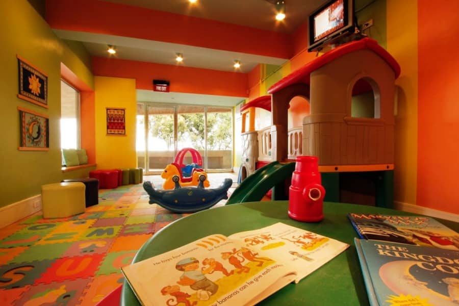 15 Cheerful Playroom Designs For Everyday Entertainment 9