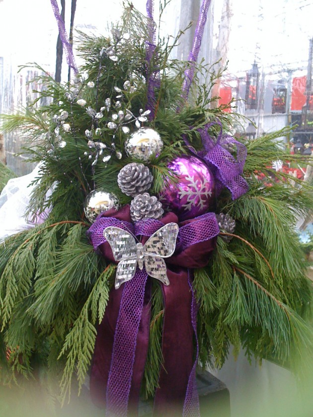 19 Amazingly Gorgeous Purple Christmas Decorations To Add