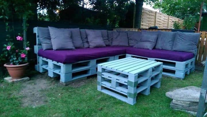 17 Most Creative Ideas To Make Cozy Pallet Corner Sofa