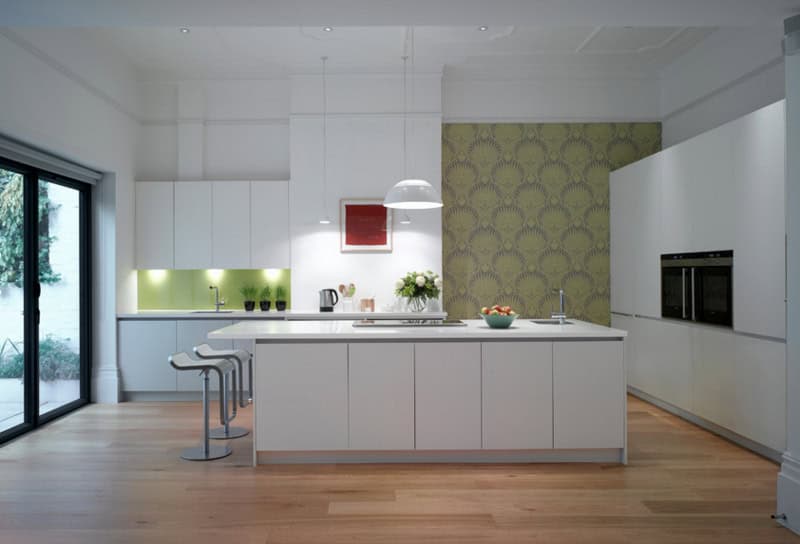 15 Classy Kitchen Designs With White Kitchen Chairs 14