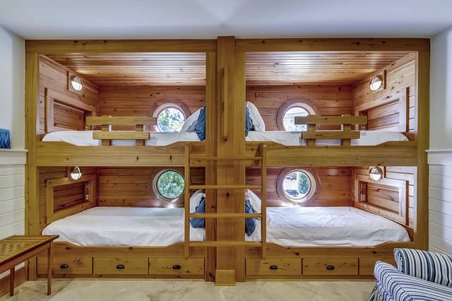 18 Functional Bed Designs With Drawers For Extra Storage Space 15