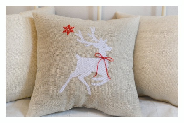 21 Whimsical Handmade Christmas Decorations You Can DIY This Winter