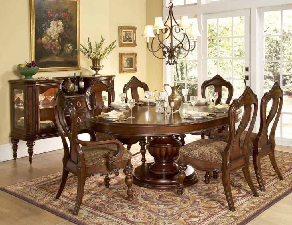 15 Charming Dining Rooms With Wooden Table For Pleasant Feel 5