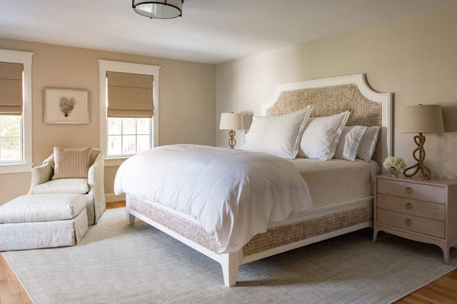 17 Cozy Beach Style Bedrooms That Everyone Will Love 6