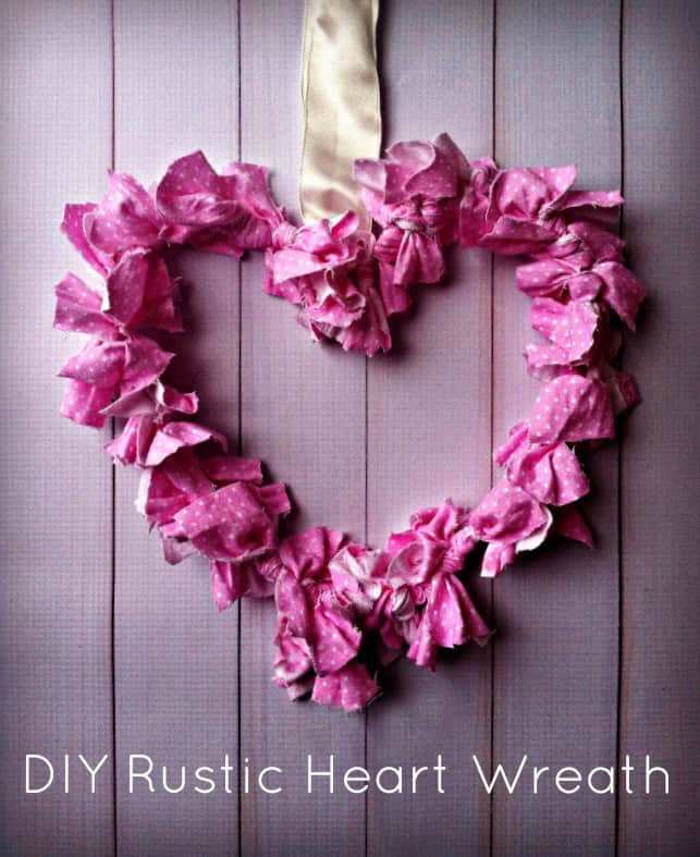 17 Fabulous DIY Valentine's Day Wreath Designs To Adorn Your Front Door 14