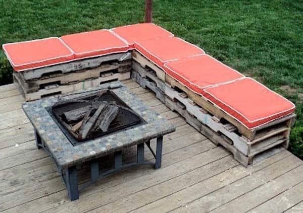 15 Brilliant DIY Ideas For An Awesome Backyard (1)