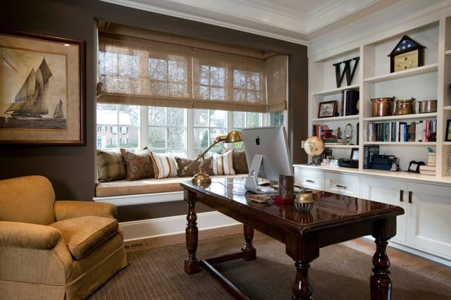 19 Charming Traditional Home Office Designs That Might Serve You As Inspiration 18