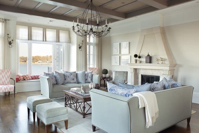 19 Brilliant Ideas To Decorate Living Room With Chandelier 19