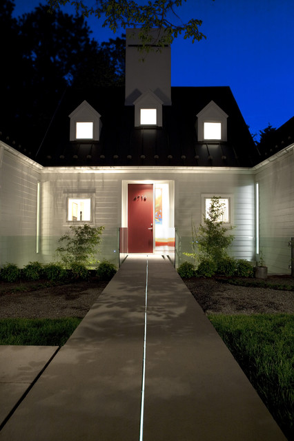 16 Impressive Ideas To Illuminate The Walkways In Your Yard