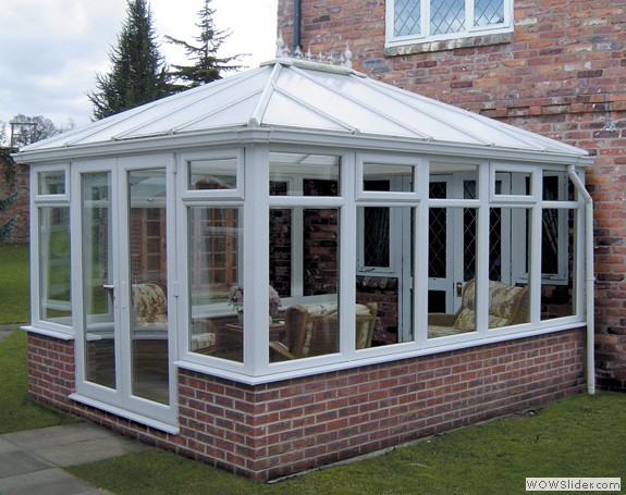 An Insight on the Types and Materials of Self Build Conservatories - Choose the Best for Yourself