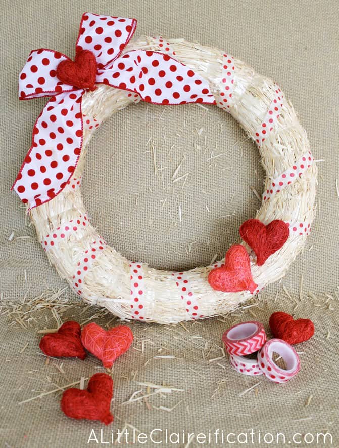 17 Fabulous DIY Valentine's Day Wreath Designs To Adorn Your Front Door 4