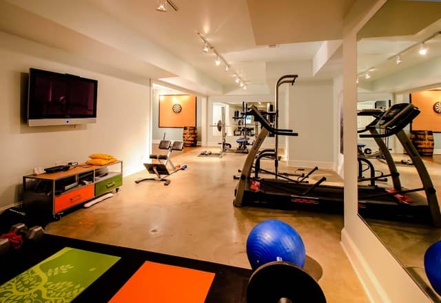 19 Practical Ways To Decorate Exercise Room In The Home 8