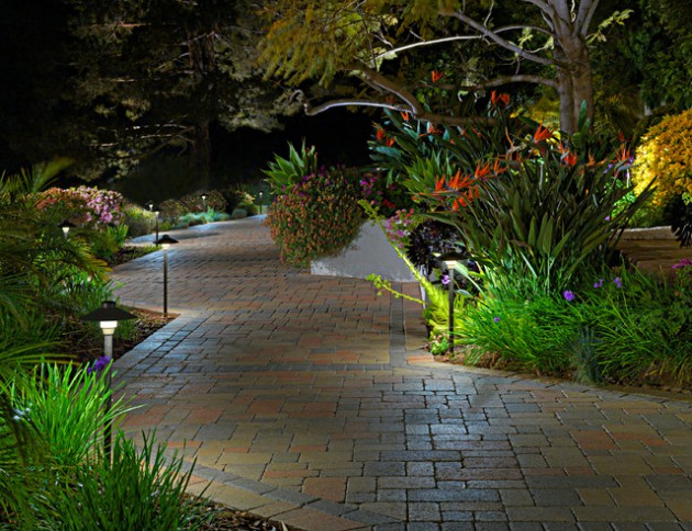 16 Impressive Ideas To Illuminate The Walkways In Your Yard