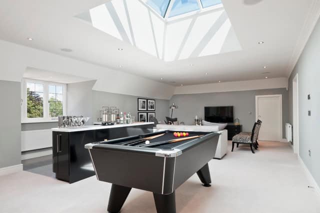 18 Stunning Billiard Room Designs For More Entertainment In The Home 10