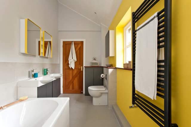 18 Magnificent Bathroom Designs Refreshed With Yellow Details 11