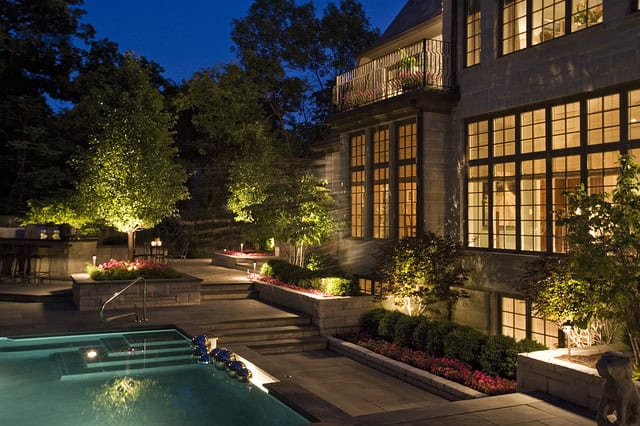 18 Breathtaking Tree-Lighting Design Ideas That Will Enhance Your Exterior 12