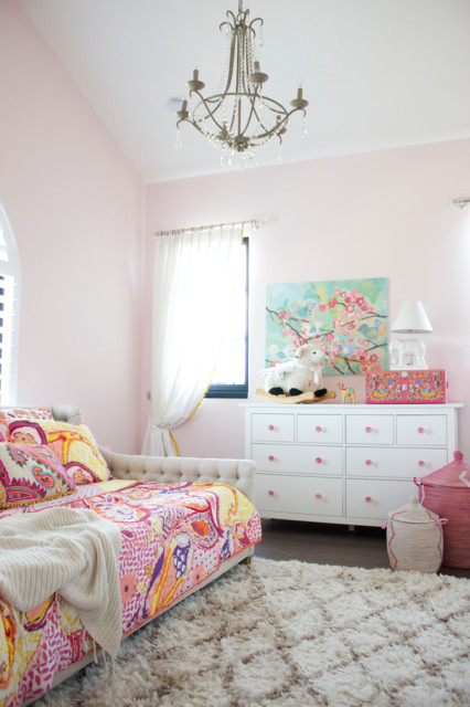 15 Fantastic Shabby Chic Kids' Room Interiors Your Kids Will Adore