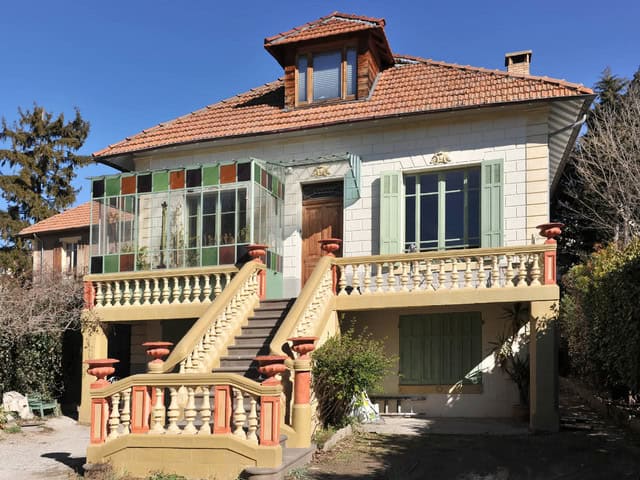 Façade à la chaux Source